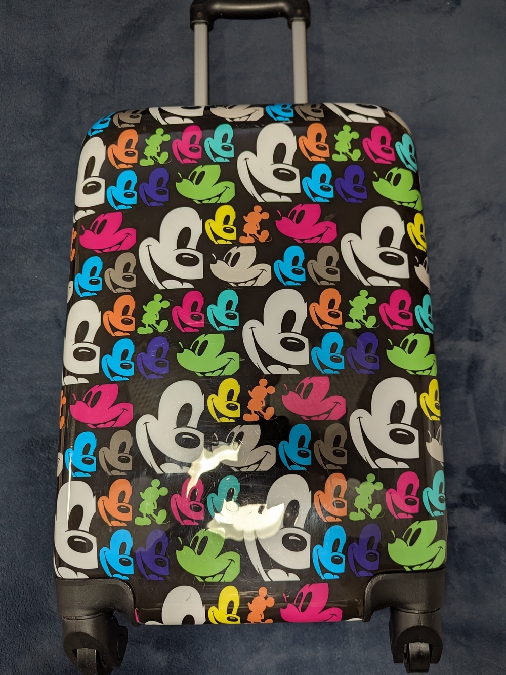 21" Mickey Mouse Multicolor One-Piece Suitcase Travel Bag